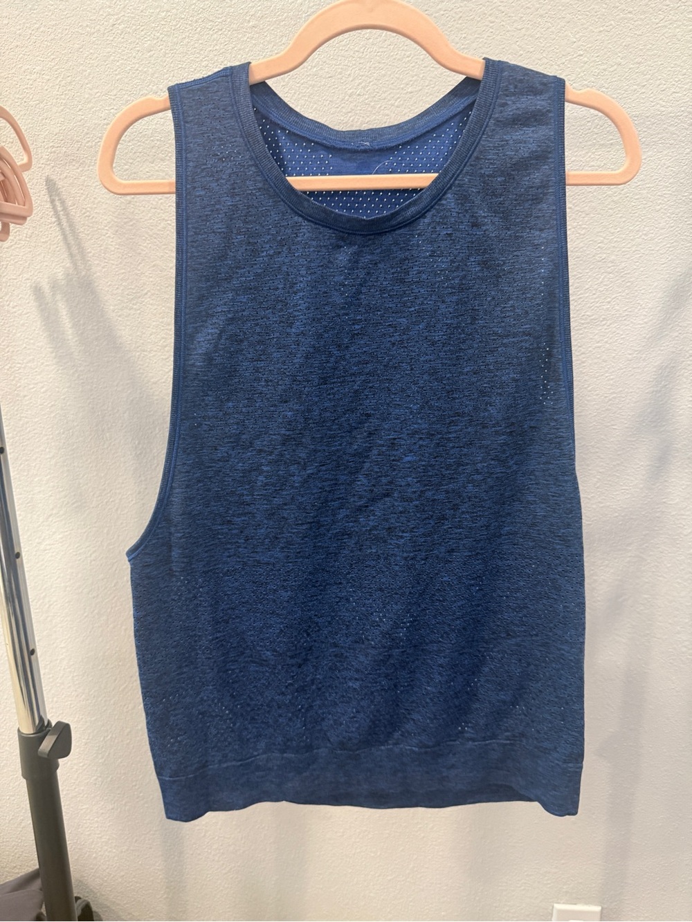lululemon athletica Navy Blue Sleeveless Tank vented